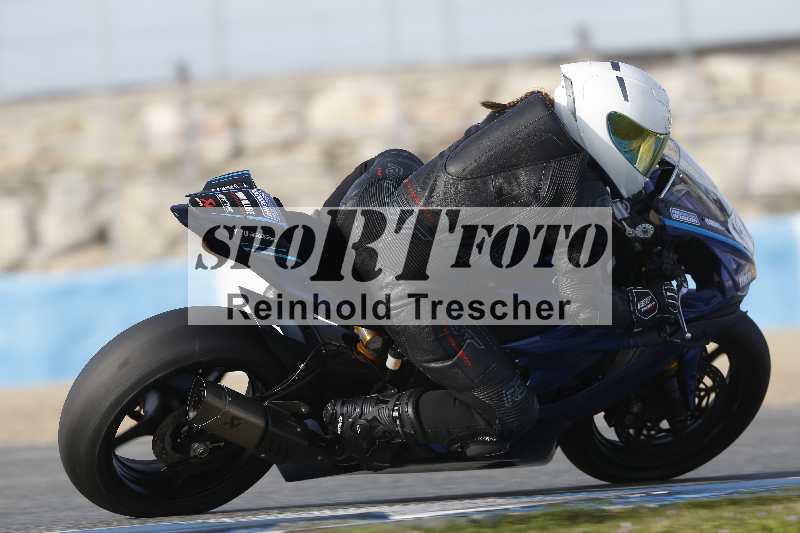 /Archiv-2024/01 26.-28.01.2024 Moto Center Thun Jerez/Gruppe gruen-green/backside